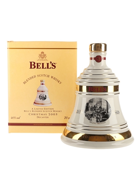 Bell's Christmas 2005 Ceramic Decanter Silent Protest 70cl / 40%