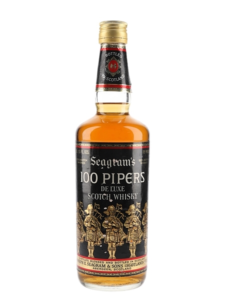 Seagram's 100 Pipers Bottled 1970s 75.7cl / 40%