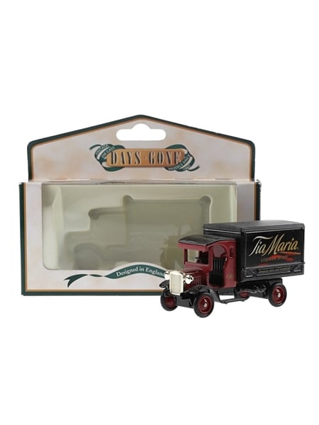 Tia Maria Liqueur Spirit Dennis Delivery Van Lledo Collectibles - Days Gone 9cm x 4cm x 3cm