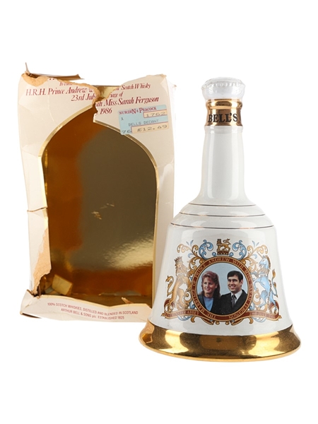 Bell's Ceramic Decanter Royal Wedding 1986 - Prince Andrew & Sarah Ferguson 75cl / 43%