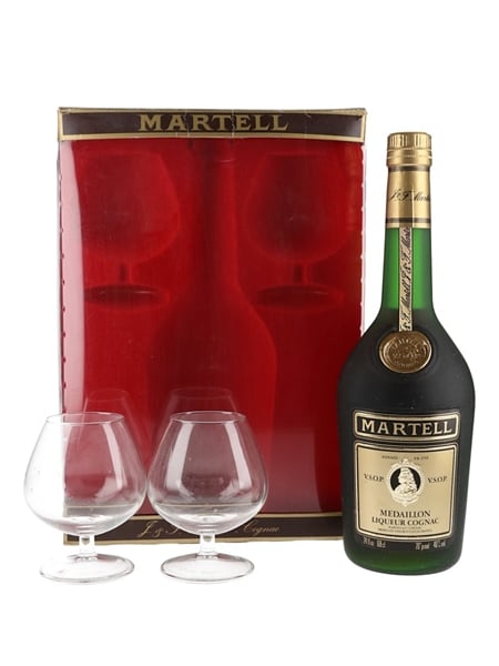 Martell Medaillon VSOP Glasses Gift Pack Bottled 1970s 68cl / 40%