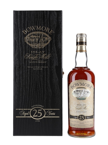 Bowmore 25 Year Old  70cl / 43%