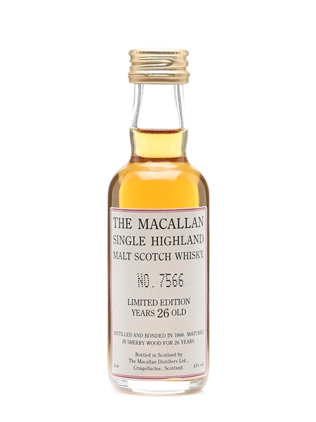 Macallan 1966 Limited Edition Miniature 26 Year Old 5cl / 43%