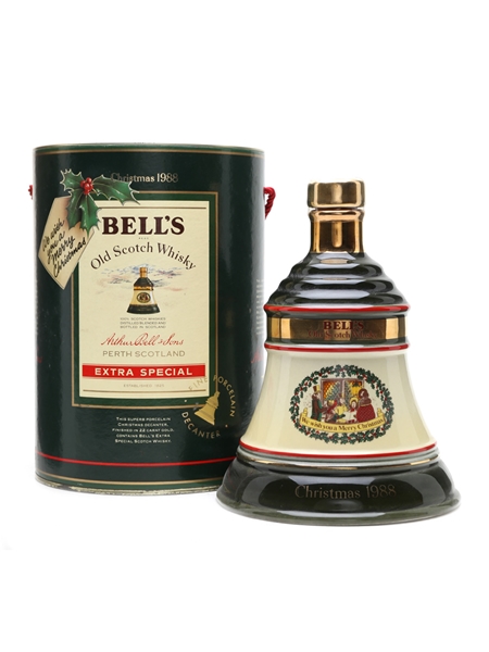 Bell's Decanter Christmas 1988 Ceramic Decanter 75cl / 43%