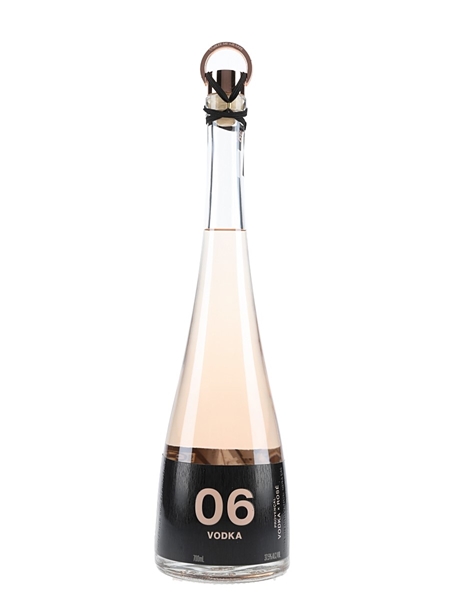 06 Vodka Rose  70cl / 37.5%