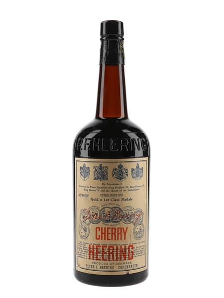 Cherry Heering Bottled 1940s 75cl / 21.5%