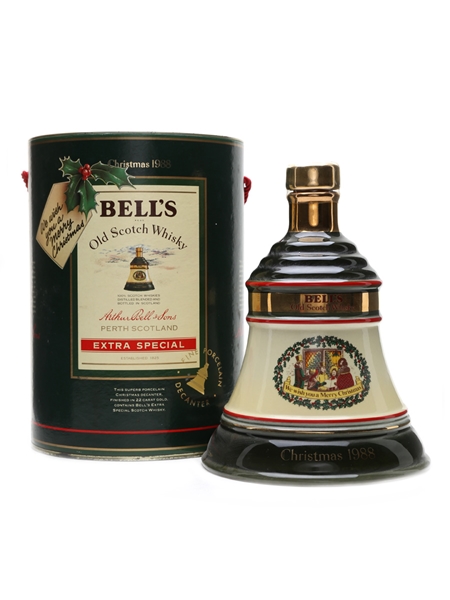 Bell's Christmas 1988 Ceramic Decanter  75cl / 43%