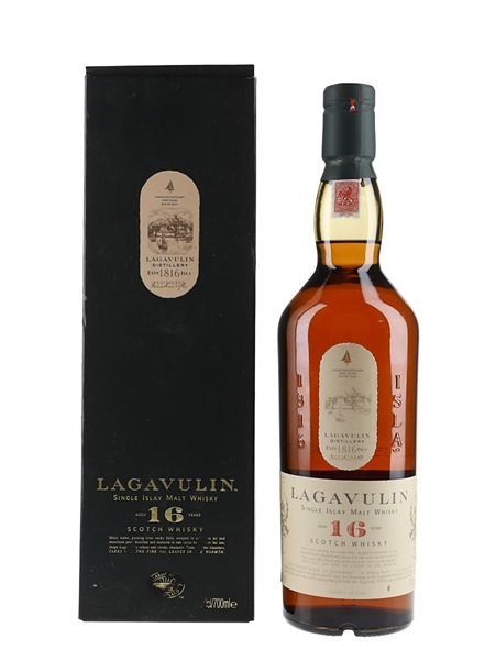 Lagavulin 16 Year Old  70cl / 43%