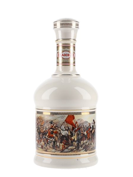 Drambuie The Commemorative 1745 Wade Decanter 75cl / 40%