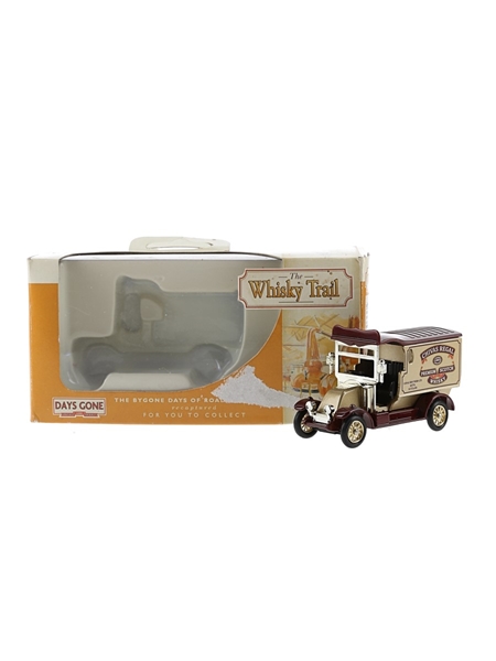 Chivas Regal Renault Van Lledo Collectibles - The Bygone Days Of Road Transport 8cm x 4.5cm x 3cm