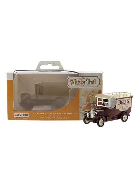 Bell's Bull Nose Morris Van Lledo Collectibles - The Bygone Days Of Road Transport 7.5cm x 4.5cm x 3.5cm