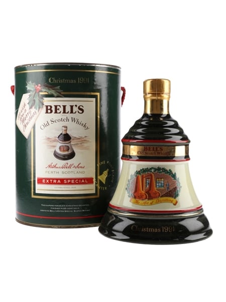 Bell's Christmas 1991 Ceramic Decanter The Art Of Distilling 70cl / 40%