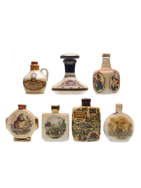 Ceramic Miniatures Including Pusser's Navy Rum 7 x 5cl