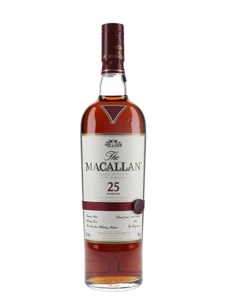 Macallan 25 Year Old Sherry Oak 70cl / 43%