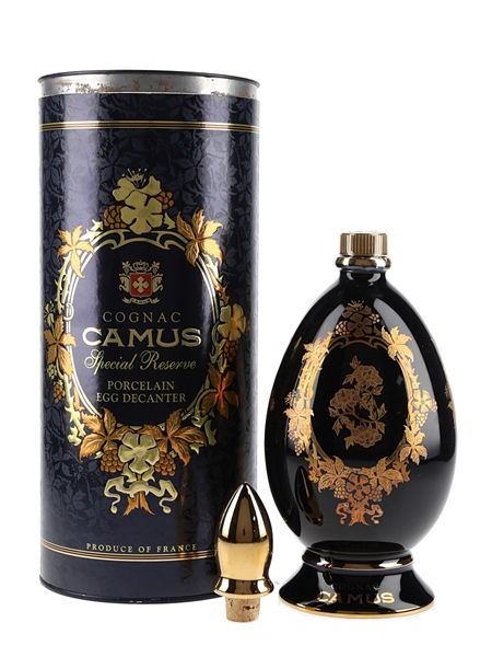 Camus Special Reserve Porcelain Egg Decanter 35cl / 40%