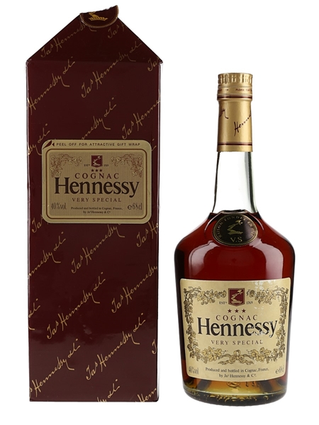 Hennessy 3 Star VS Bottled 1980s 68cl / 40%