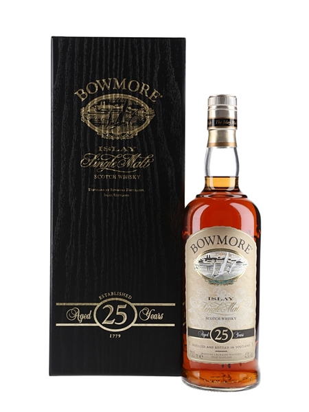 Bowmore 25 Year Old  70cl / 43%