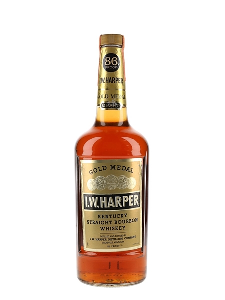 I W Harper Gold Medal 4 Year old Bottled 1970s-1980s 94.6cl / 43%