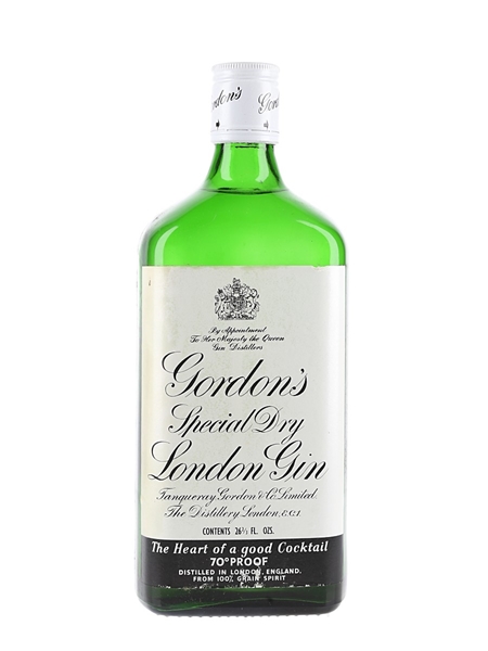 Gordon's Special Dry London Gin Bottled 1970s 75.7cl / 40%