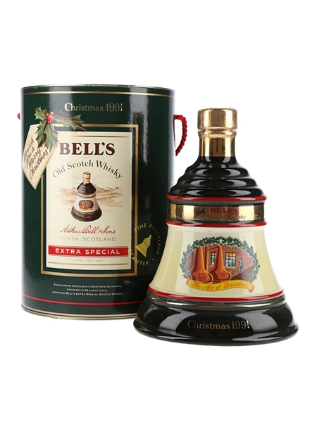 Bell's Christmas 1991 Ceramic Decanter The Art Of Distilling 70cl / 40%