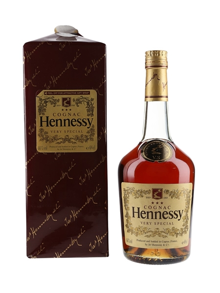 Hennessy 3 Star VS Bottled 1980s 68cl / 40%