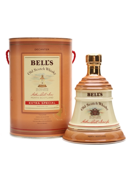 Bell's Extra Special Ceramic Decanter 22 Carat Gold Finish 20cl / 43%