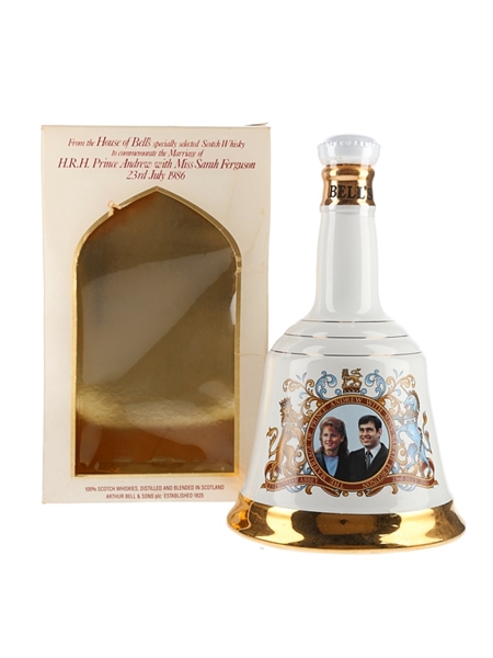 Bell's Ceramic Decanter Royal Wedding 1986 - Prince Andrew & Sarah Ferguson 75cl / 43%