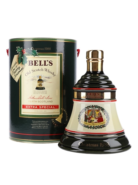 Bell's Christmas 1988 Ceramic Decanter We Wish You A Merry Christmas 75cl / 43%