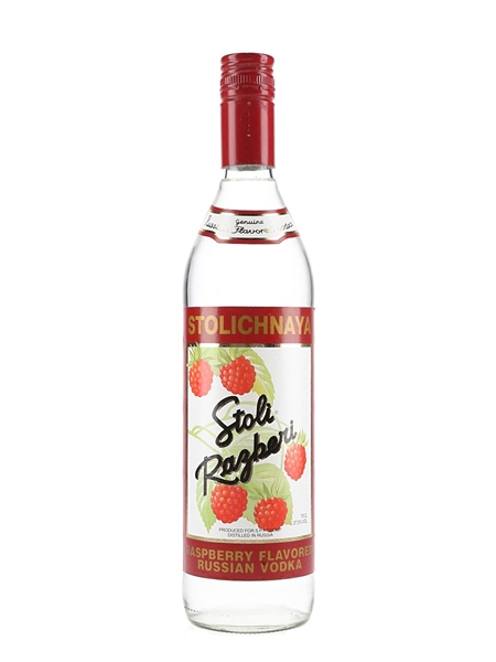 Stolichnaya Raspberry Flavored Vodka S.P.I Group 70cl / 37.5%