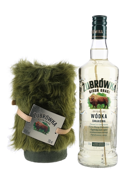 Zubrowka Bison Grass Vodka With Furry Jacket 70cl / 37.5%