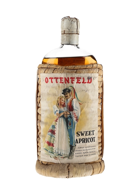 Ottenfeld Sweet Apricot Bottled 1950s 80cl / 32%