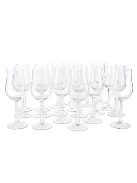 The Perfect Measure Tasting Glasses Elixir Distillers 20 x 15.5cm