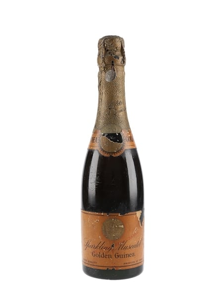 Golden Guinea Sparkling Muscatel Bottled 1914-1931 37.5cl