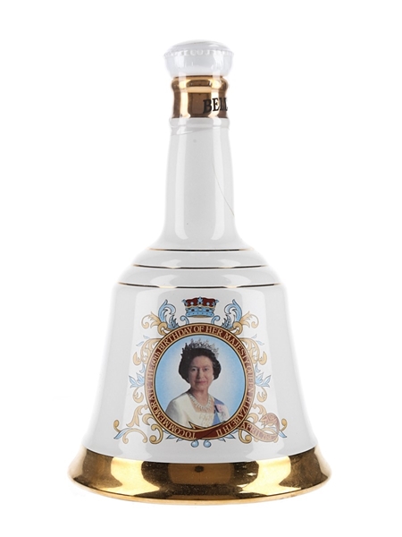 Bell's Ceramic Decanter Queen Elizabeth II 60th Birthday 75cl / 43%