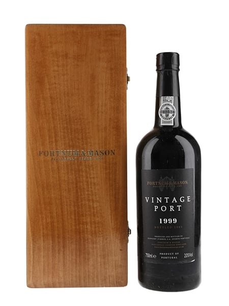 1999 Niepoort Vintage Port Bottled 2001 - Fortnum & Mason 75cl / 20%