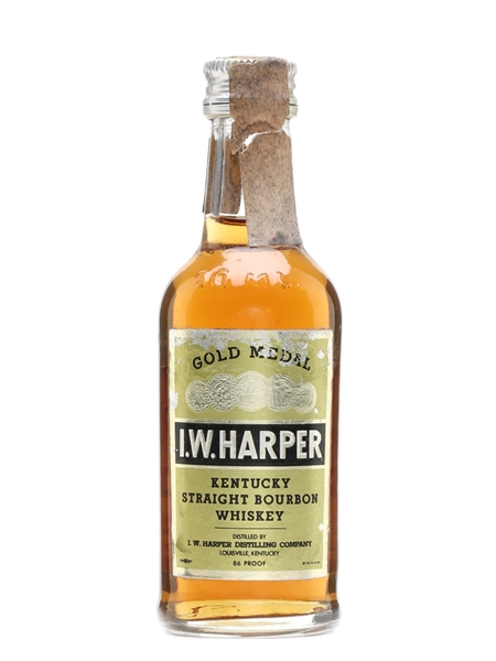 I W Harper Gold Medal 4 Year Old 5cl / 43%