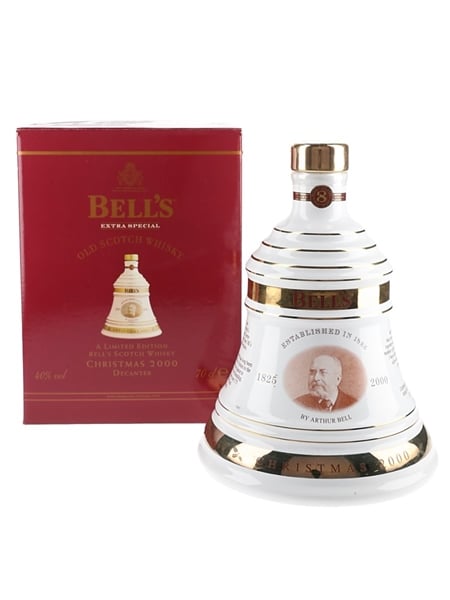 Bell's Christmas 2000 Ceramic Decanter Cherrybank Centre 70cl / 40%