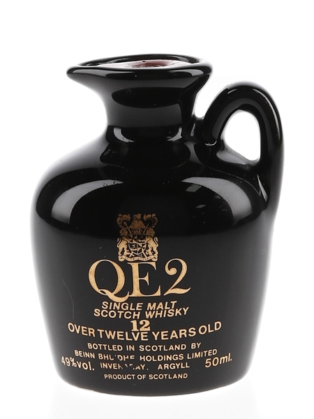 QE2 12 Year Old Ceramic Decanter Bottled 1980s 5cl / 49%