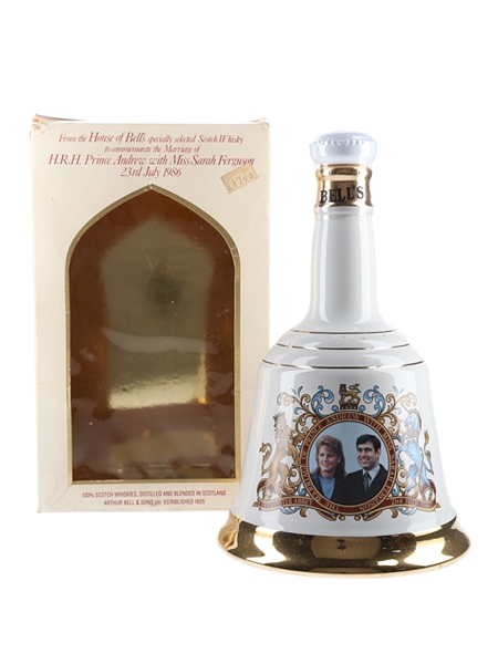 Bell's Ceramic Decanter Royal Wedding 1986 - Prince Andrew & Sarah Ferguson 75cl / 43%