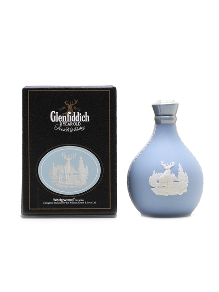Glenfiddich 21year old ウィスキーwedgewood Glenfiddich Wedgewood Decanter 21 Year Scotch Whisky – FineLiquors