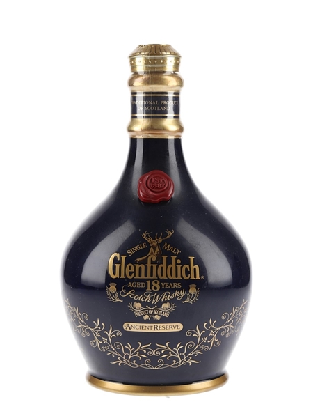 Glenfiddich 18 Year Old Ancient Reserve Bottled 1990s - Blue Ceramic Decanter 70cl / 43%