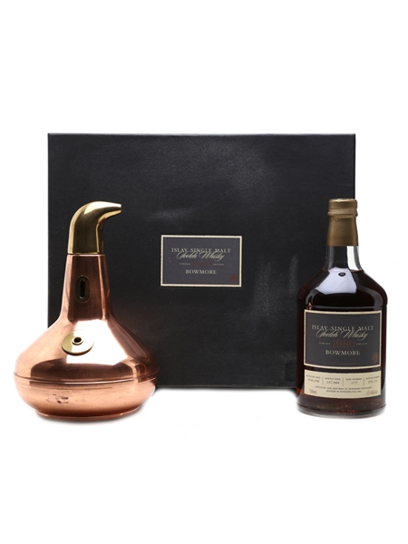 Bowmore 1980 & Copper Pot Still Decanter Bottled 2004 52.6% / 70cl