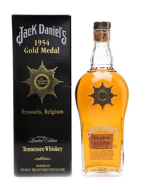 Jack Daniel's 1954 Gold Medal Signed By Jim Bedford - White Rabbit Bottle Shop 75cl / 45%