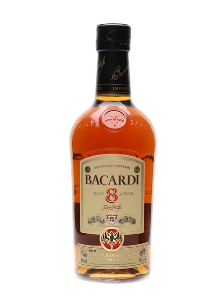 Bacardi 8 Year Old Old Presentation 70cl / 40%