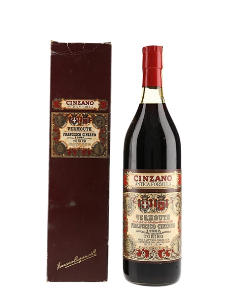 Cinzano Antica Formula Vermouth Bottled 1970s 100cl / 16.5%