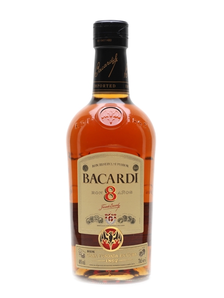 Bacardi 8 Year Old Old Presentation 70cl / 40%