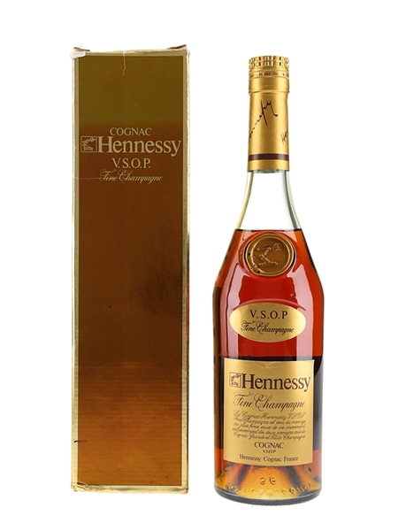 Hennessy VSOP Fine Champagne Cognac Bottled 1970s-1980s 70cl