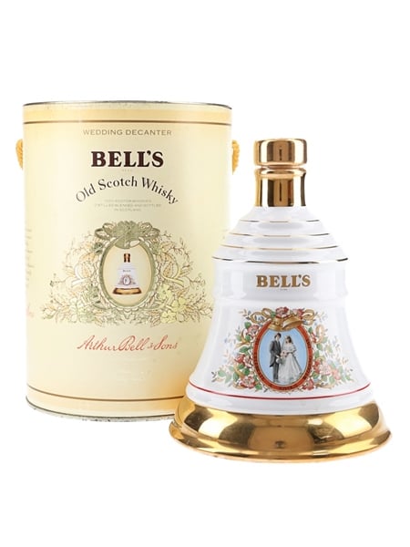 Bell's Ceramic Decanter To Celebrate a Joyous Wedding Day 75cl / 43%