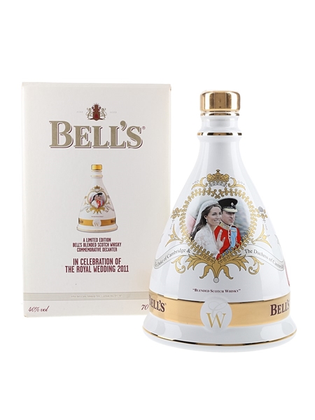 Bell's Ceramic Decanter Royal Wedding 2011 - William & Katherine 70cl / 40%