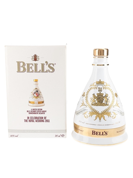 Bell's Ceramic Decanter Royal Wedding 2011 - William & Katherine 70cl / 40%